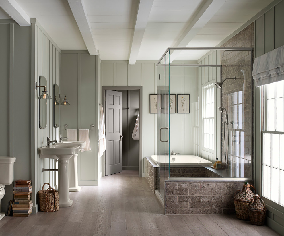 6x6-cedar-post-Bathroom-Farmhouse-with-light-brown-wood-floors