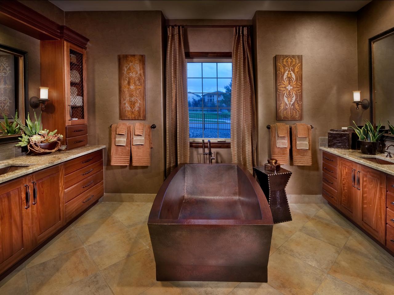 CI-Denver-Parade-of-Homes_Celebrity-14-Bathroom-Wide_s4x3.jpg.rend.hgtvcom.1280.960