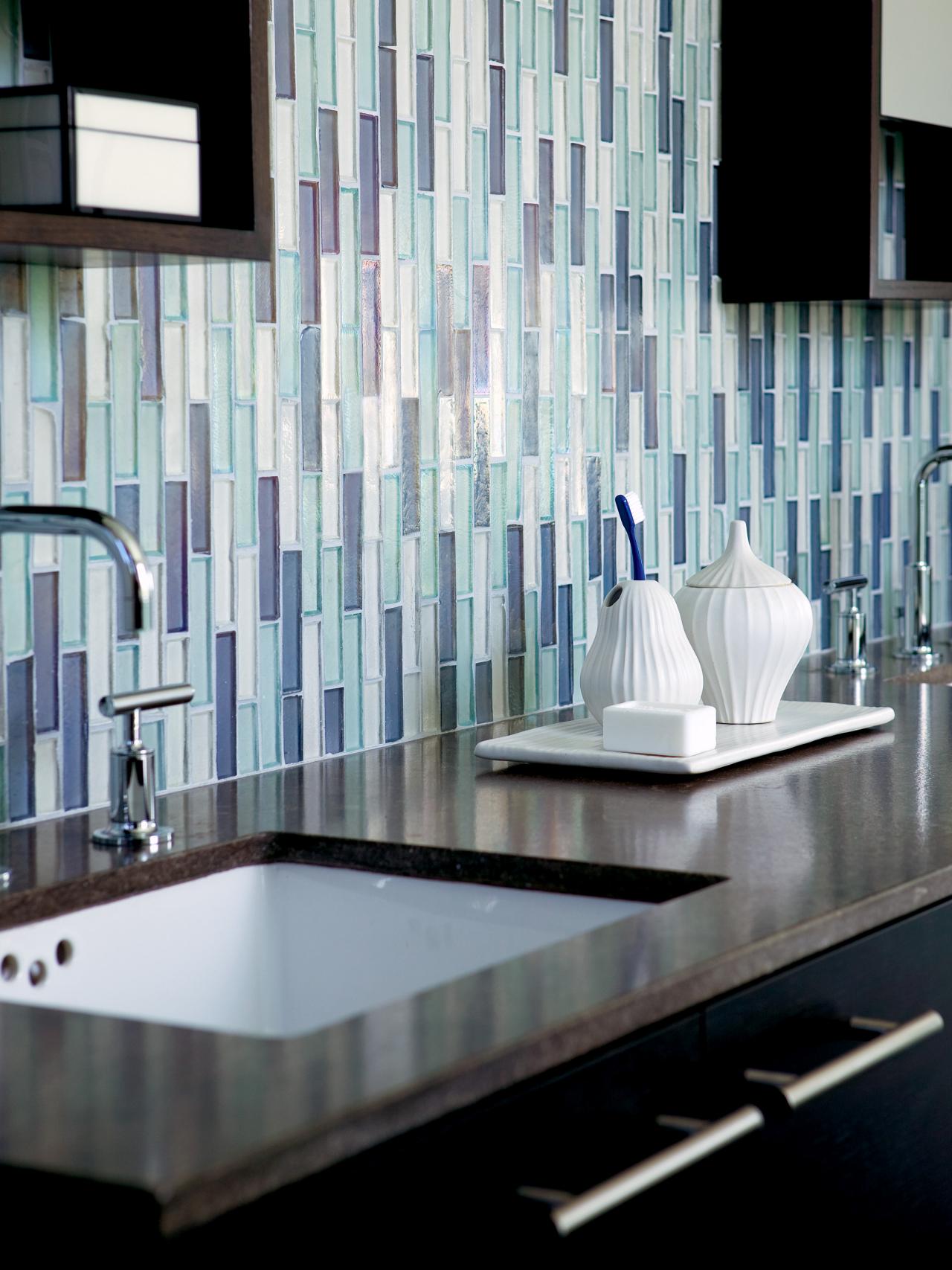 CI-Walker-Zanger_bathroom-tile-blues_v.jpg.rend.hgtvcom.1280.1707