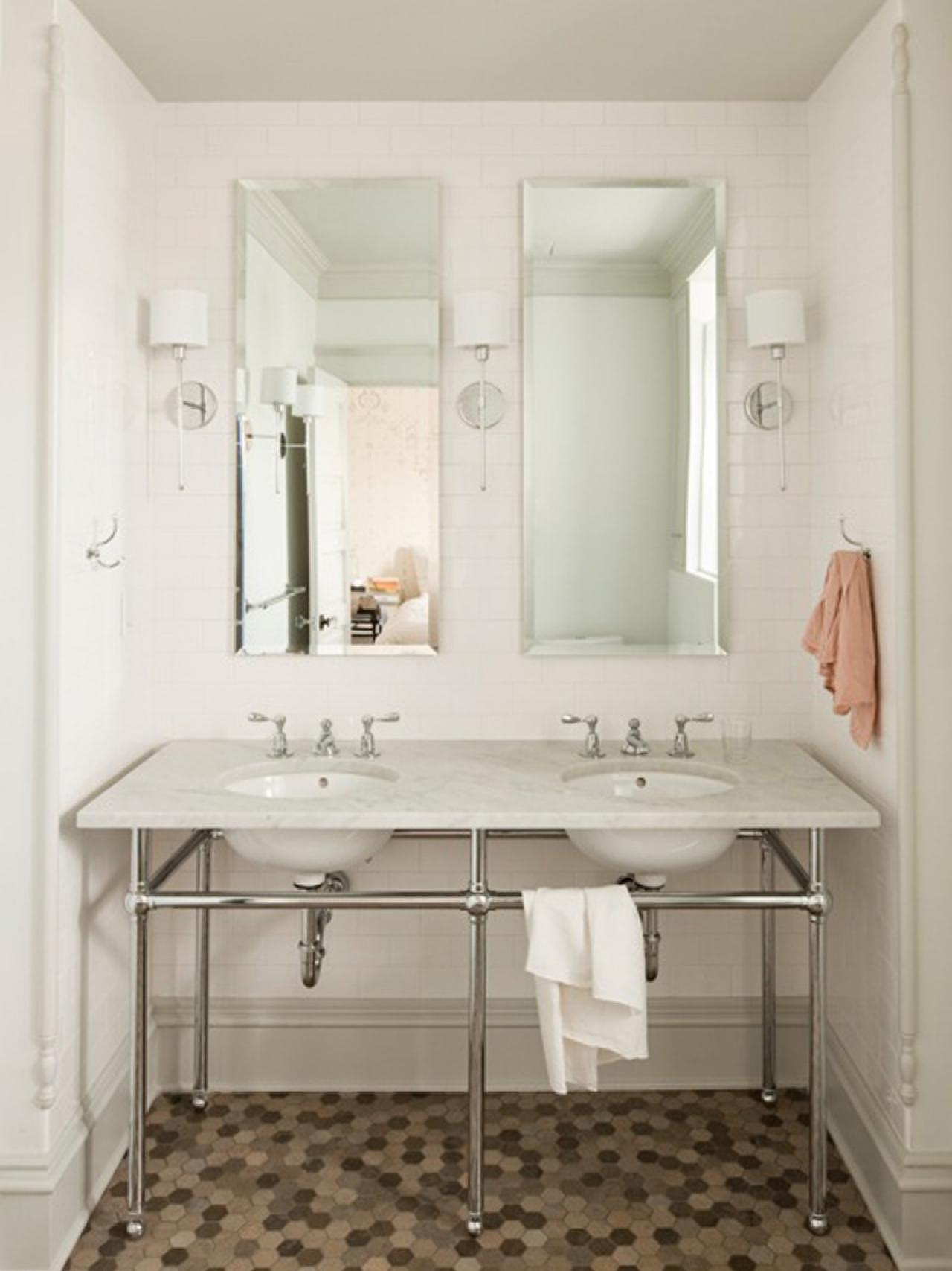 Original_Bathroom-Tile-Jessica-Helgerson-Stainless-Steel-Vanity_s3x4.jpg.rend.hgtvcom.1280.1707