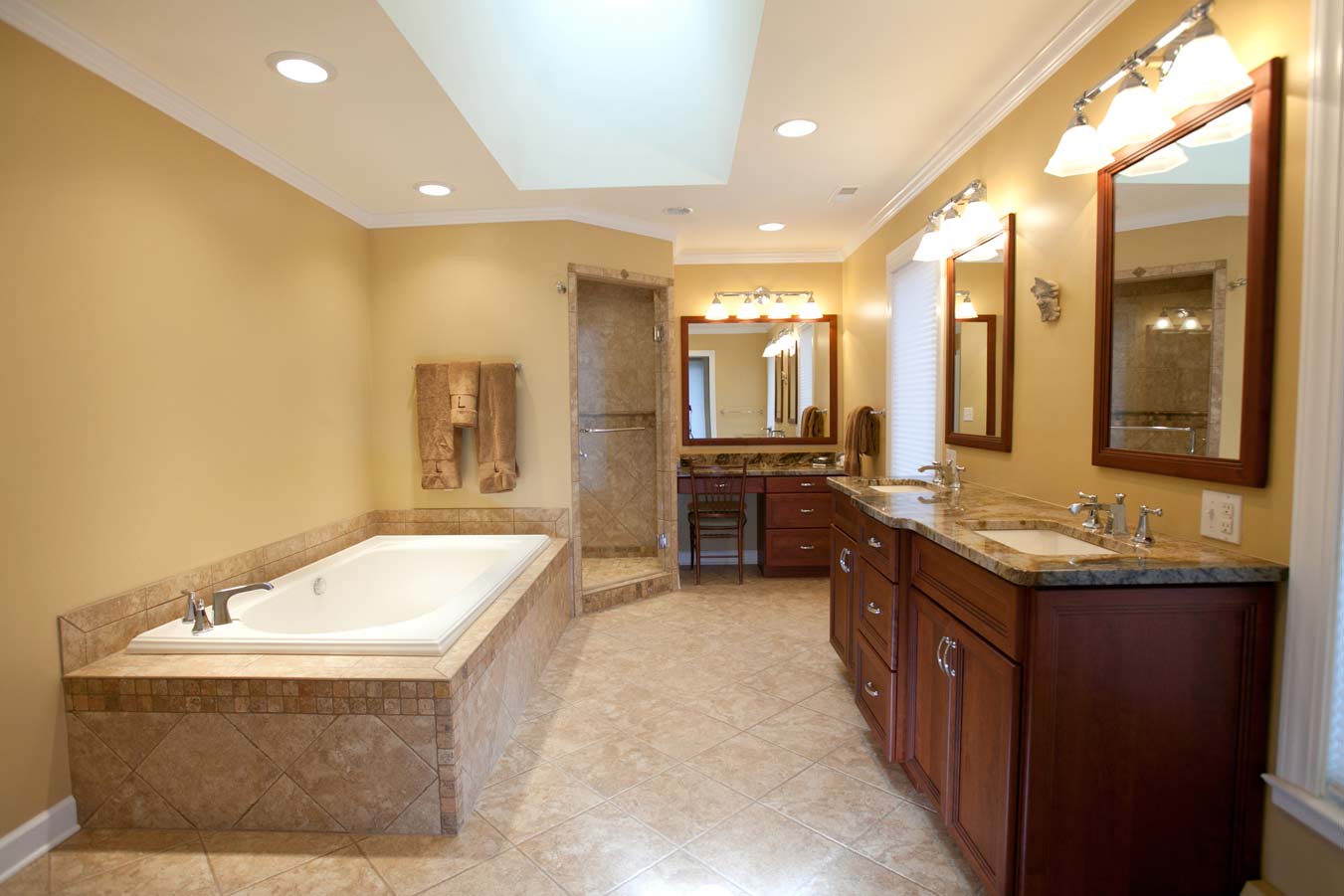 Remodeling-Ideas-For-Small-Bathrooms