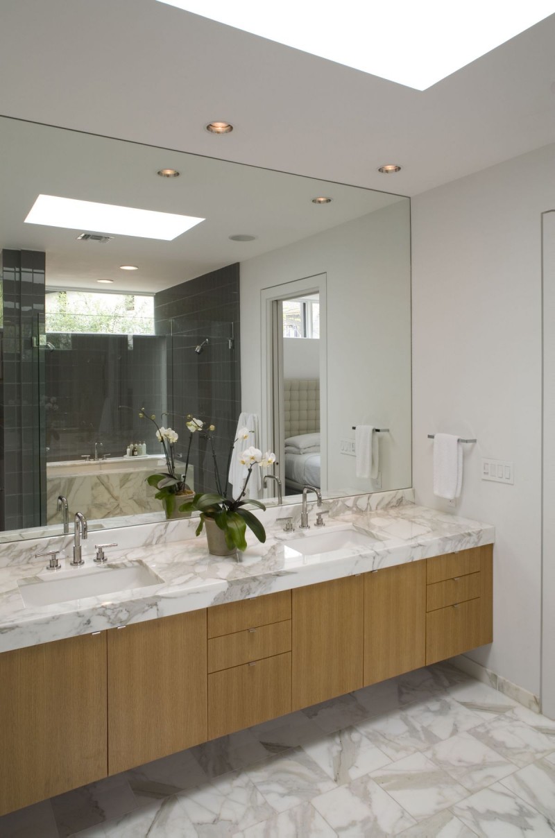 inspiring-simple-fresh-bathroom-design-of-dry-creek-house
