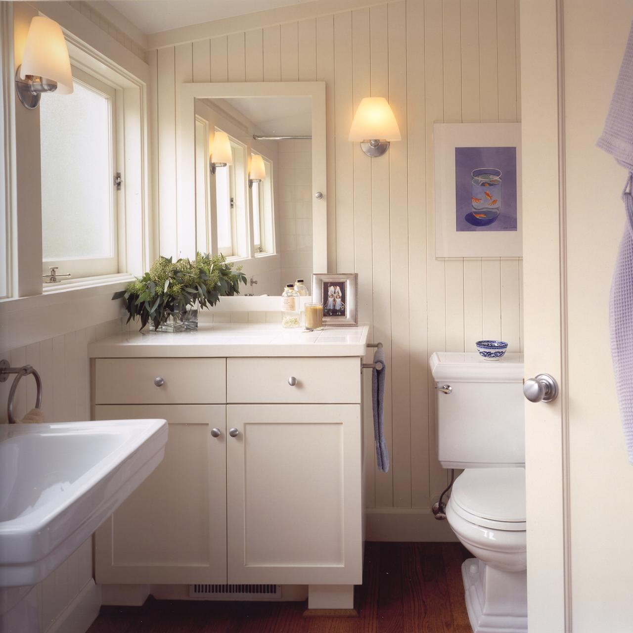 Heidi-Richardson_Renovation-Cottage-Ross-Bathroom.jpg.rend.hgtvcom.1280.1280